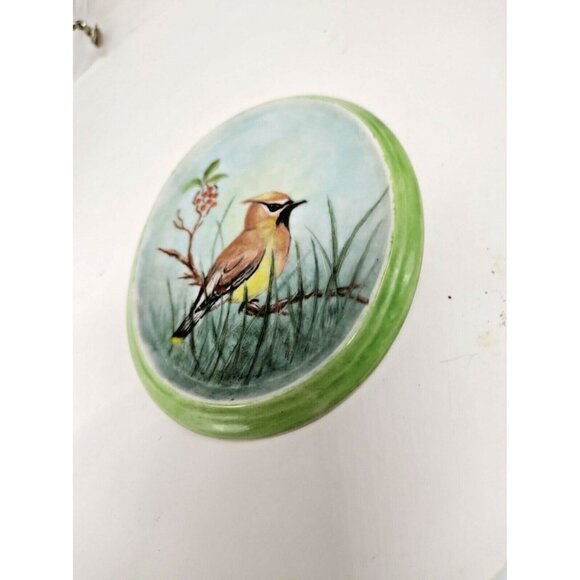 Hand Painted Oval Plate Bird Painting "Cedar Waxwing" signed Palmer H.P. 1987 - Picture 2 of 9